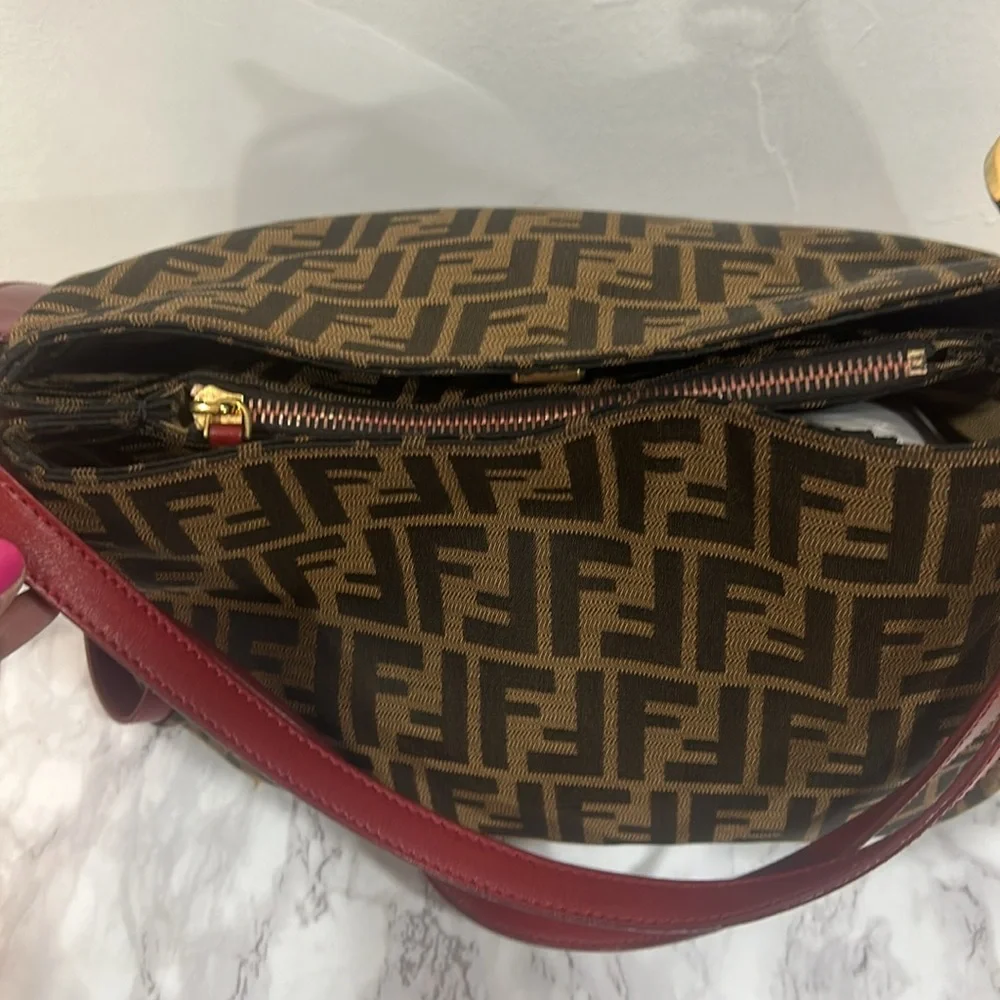 Fendi shoulder bag - Picture 2 of 13